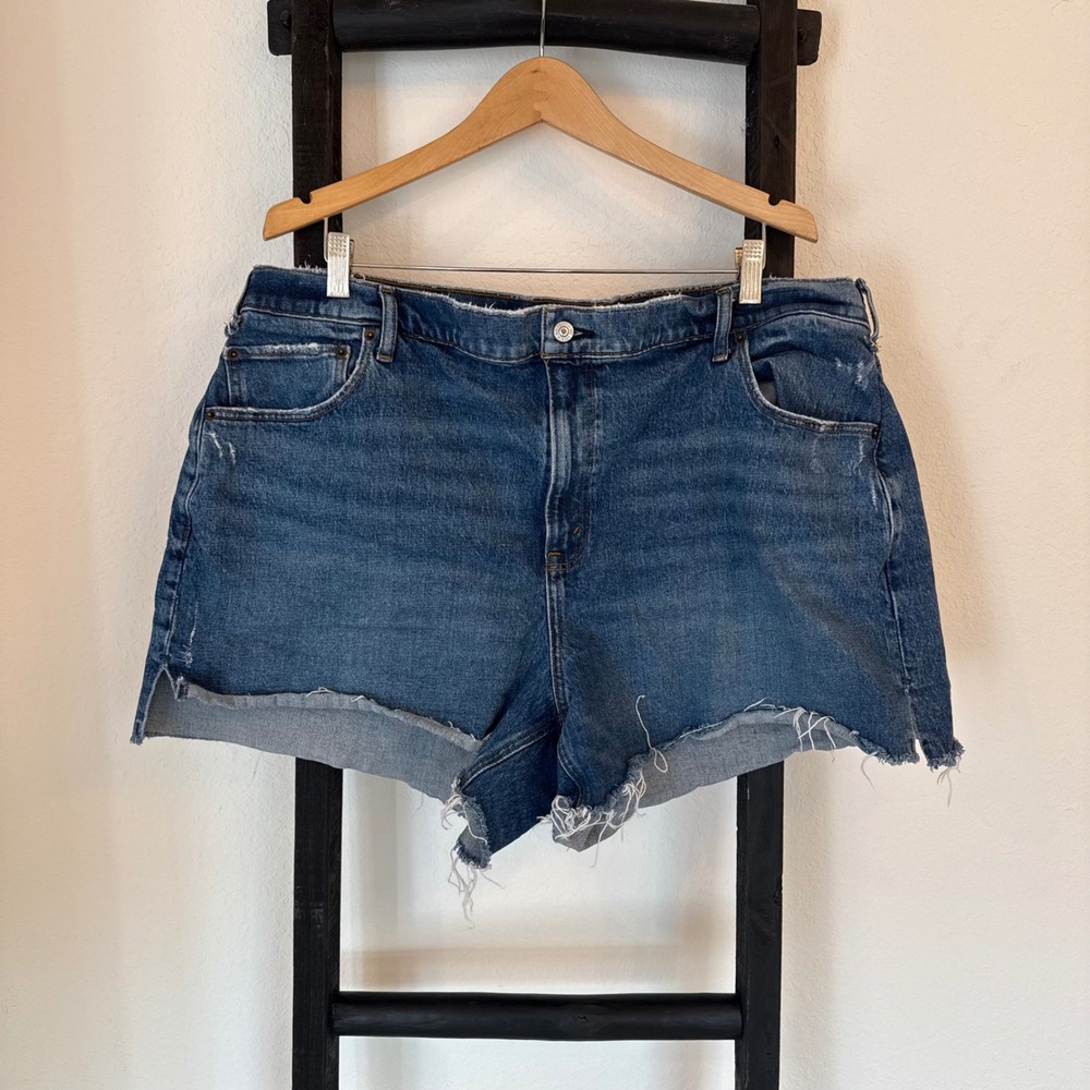 Abercrombie Fitch Mom Short High Rise Denim Womens 36